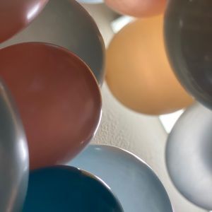 Meet your Posher, Leslie